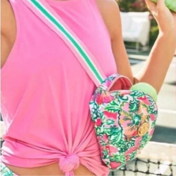 NWT Lilly Pulitzer Runaround Printed Belt Bag in Soleil Pink Perfect Poppy GWP - Picture 2 of 7